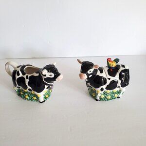Vtg Young's Exclusive Cow Creamer and Sugar Set, Ceramic, Rooster, Flowers, 1999